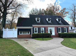 308 Holswade Dr, Huntington, WV 25701