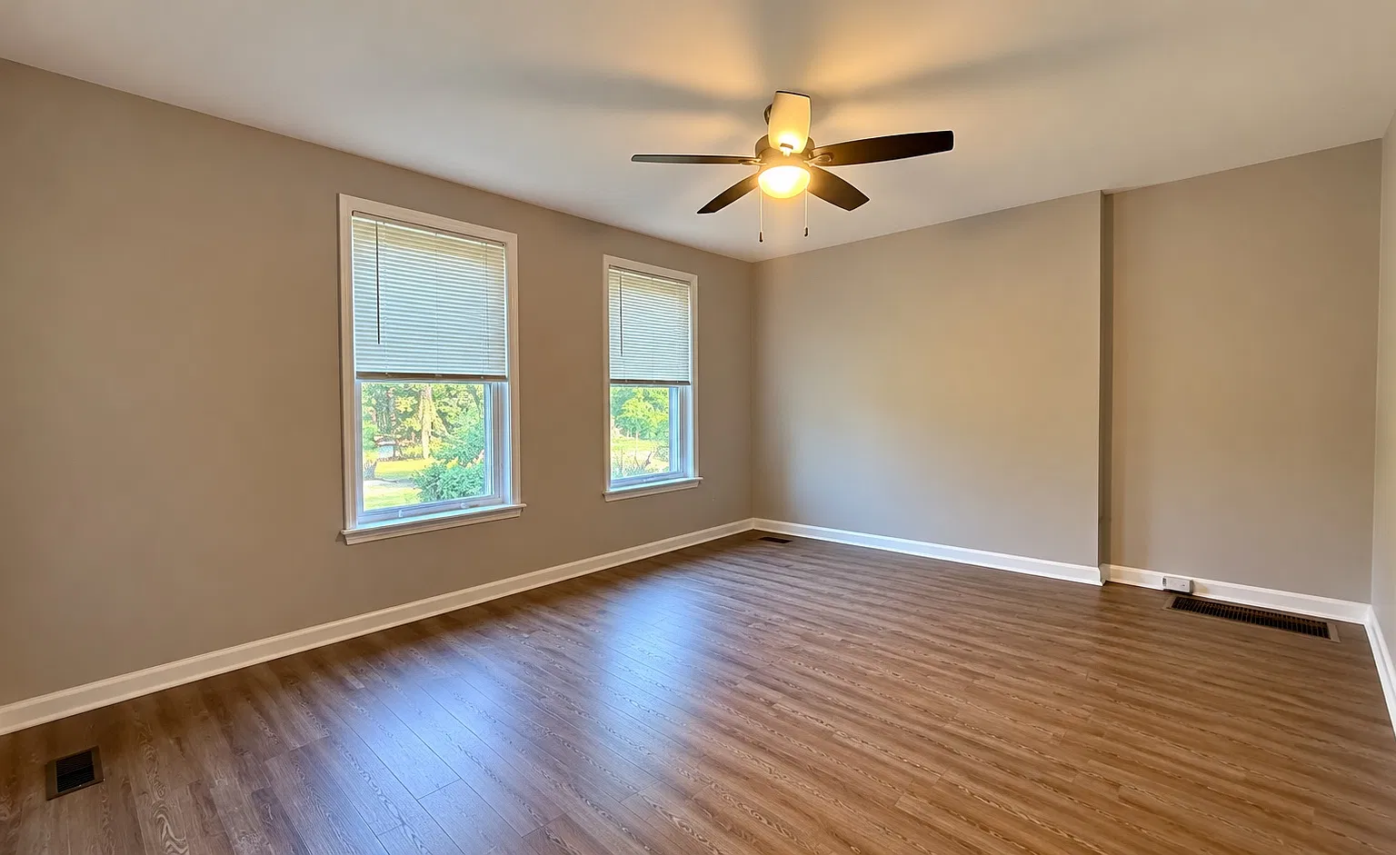 3 bed, 1650 sqft, $2,500 — Photo 3