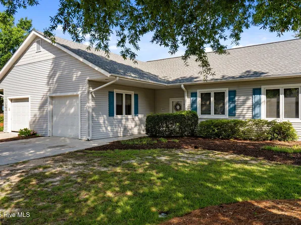 293 Bonnet Way, Southport, NC 28461