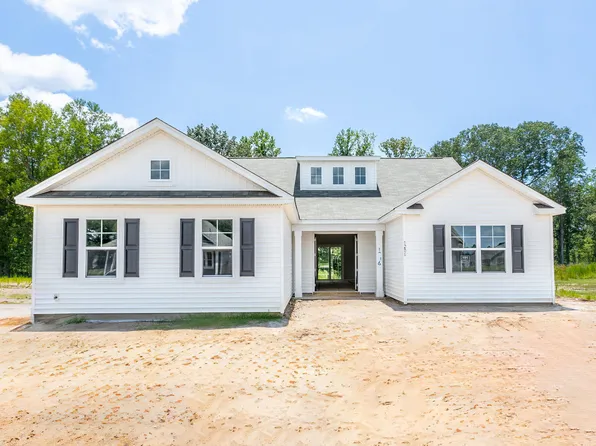 1206 Wading Point Blvd, Huger, SC 29450