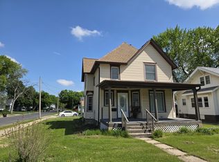 401 Dixon Ave, Rock Falls, IL 61071