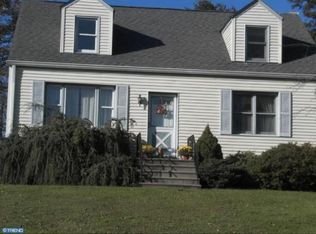 81 Nursery Rd, Titusville, NJ 08560