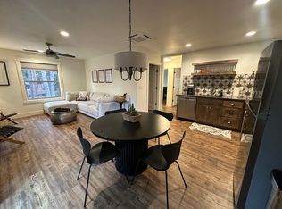 385 E Jefferson Ave, Sisters, OR 97759