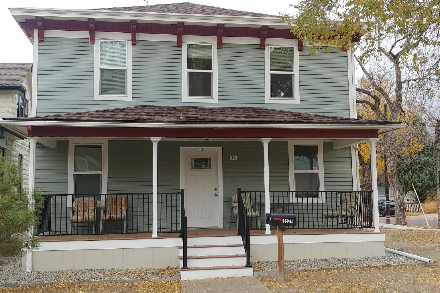 2 bed, 800 sqft, $1,600 — Photo 2