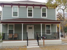 1527 W Colorado Ave, Colorado Springs, CO