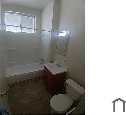 Studio, 429 sqft, $1,749 — Photo 3