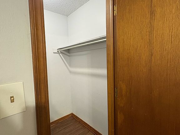 5th image of 1007 Cedar St #10754955