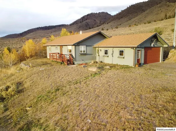 21 Bugling Elk Trl, Jelm, WY 82063
