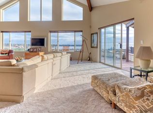 1657 Edwards Dr, Pt Roberts, WA