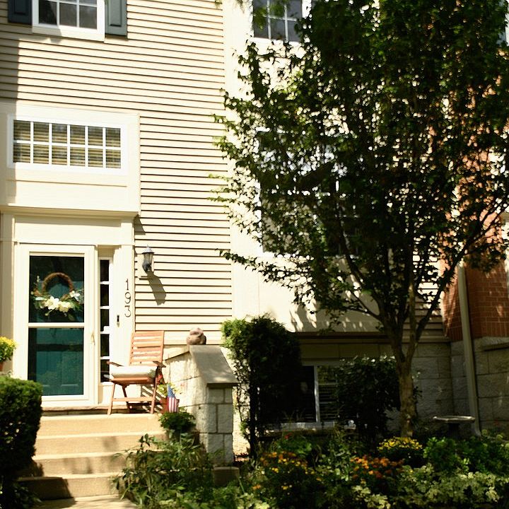 1st image of 193 Willow Blvd Unit 1107-A