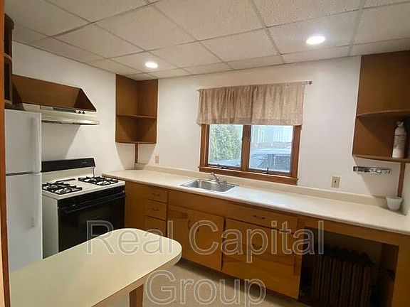 4th image of 2161 Delaware Ave