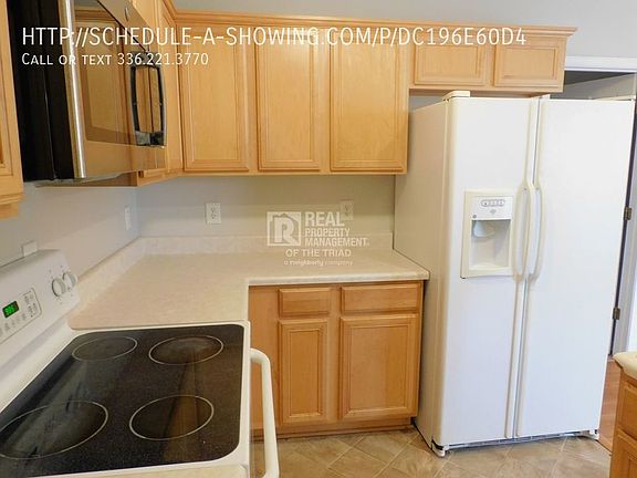 3rd image of 1715 Kay St