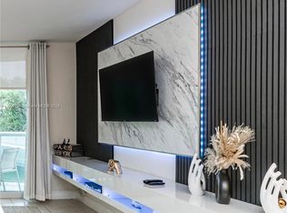 3801 S Ocean Dr APT 2R, Hollywood, FL 33019