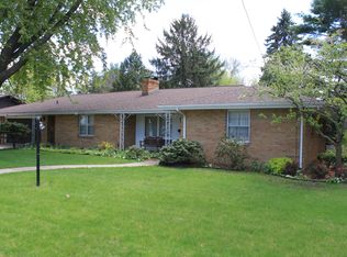 505 E 14th St, Sterling, IL 61081