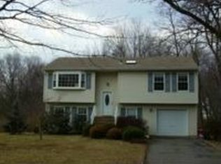 10 Newman St, East Brunswick, NJ 08816