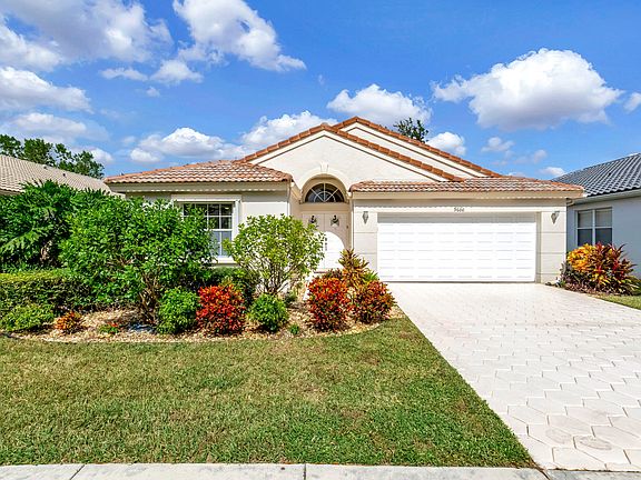 2nd image of 9600 Arbor View Drive N