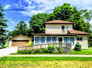 229 E Oak St, Elsie, MI