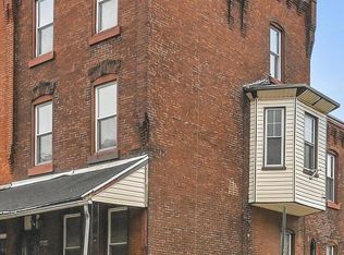 4048 Green St, Philadelphia, PA 19104