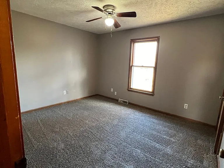 5518 S Roanoke Ave — Photo 15