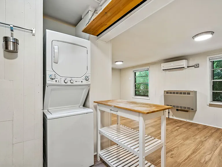 212 Barclay Rd — Photo 8