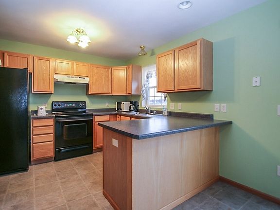 5th image of 100 E Northlawn Dr