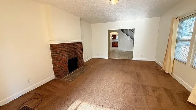 3 bed, 2.0 bath, 1800 sqft, $1,225 — Photo 4