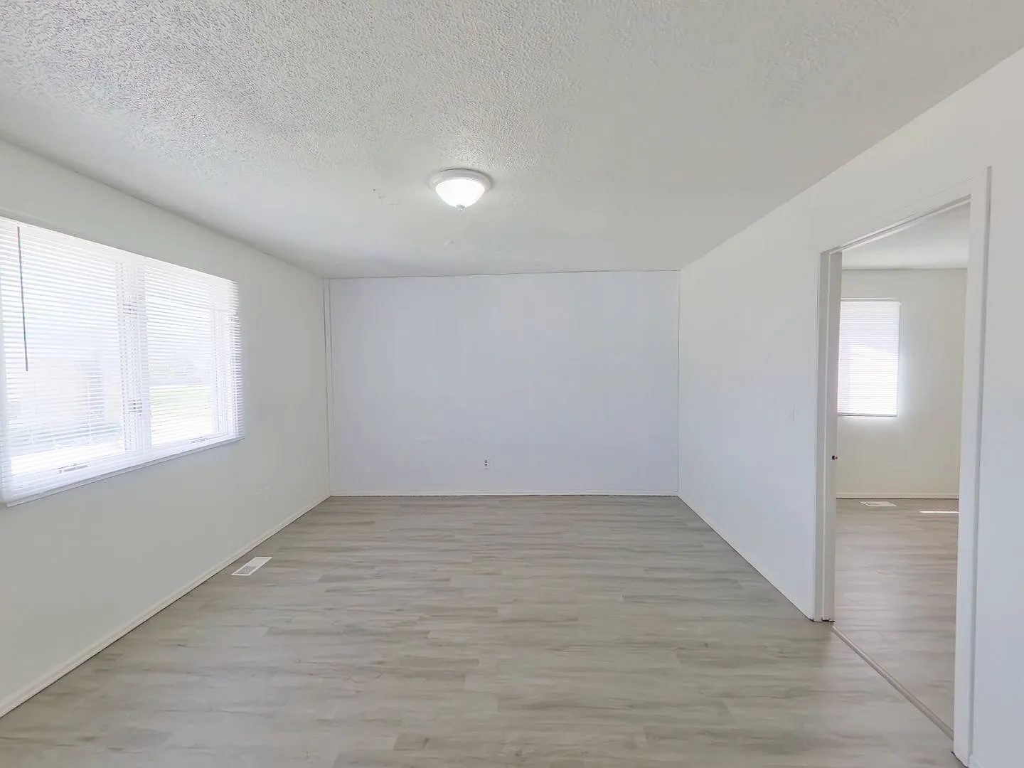 ** $150 Off For August Move Ins 222 E 14th St N — Photo 3