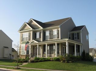 37 Colston Rd, Charles Town, WV 25414