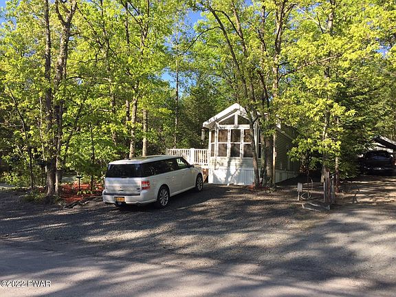 5th image of 4549 Shohola Pkwy S