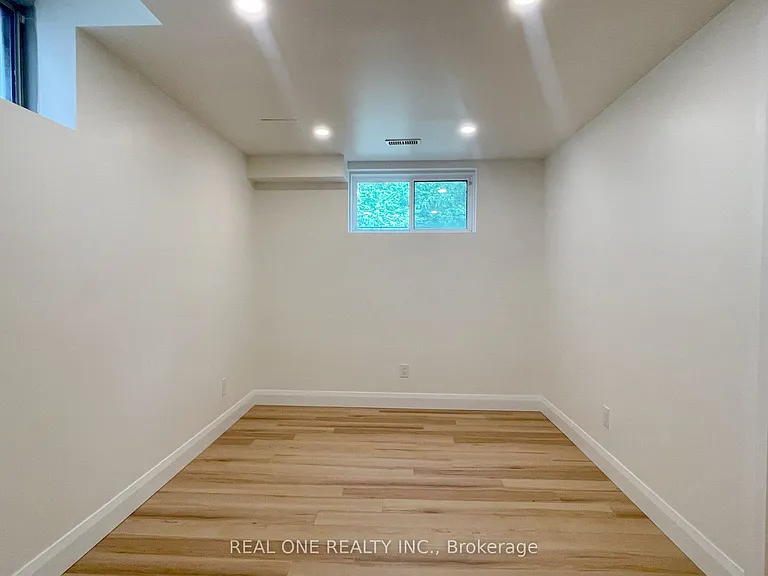 67 Burley Ln — Photo 6