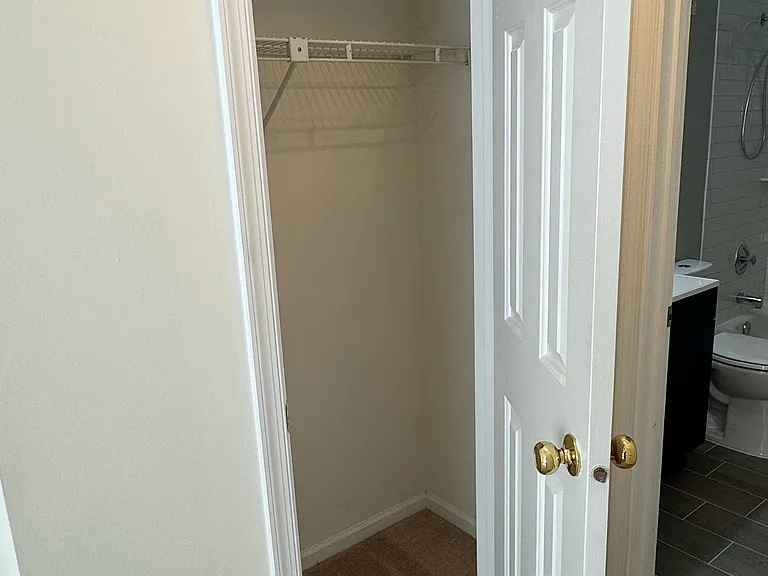 12103 Greenwood Ct #201 — Photo 34
