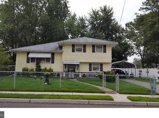 317 Garden Ave, Somerdale, NJ 08083