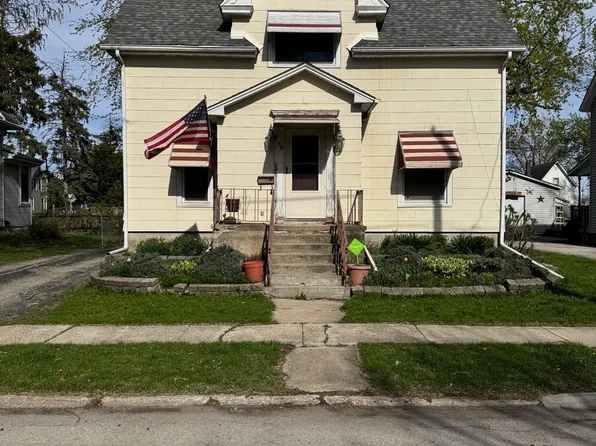318 Maplewood Ave, Dekalb, IL 60115