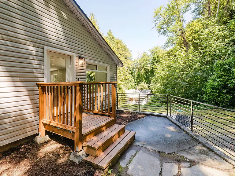 1520 Morgan Rd NW — Photo 50