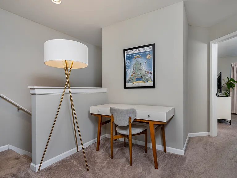 705 Bridgeview Dr — Photo 11