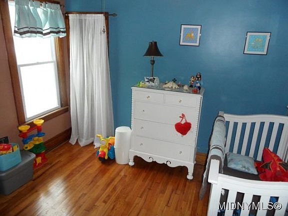 5th image of 1227 Hammond Ave