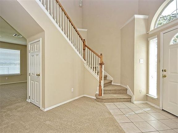 3rd image of 10725 Harley Ave