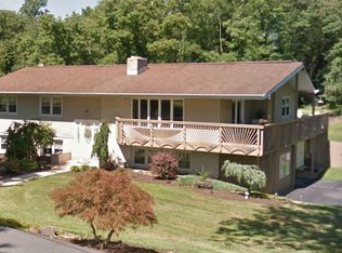 4316 Avon Dr, Harrisburg, PA 17112