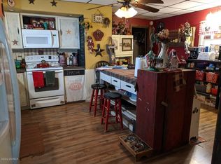 920 W Pine St, Coal Township, PA 17866