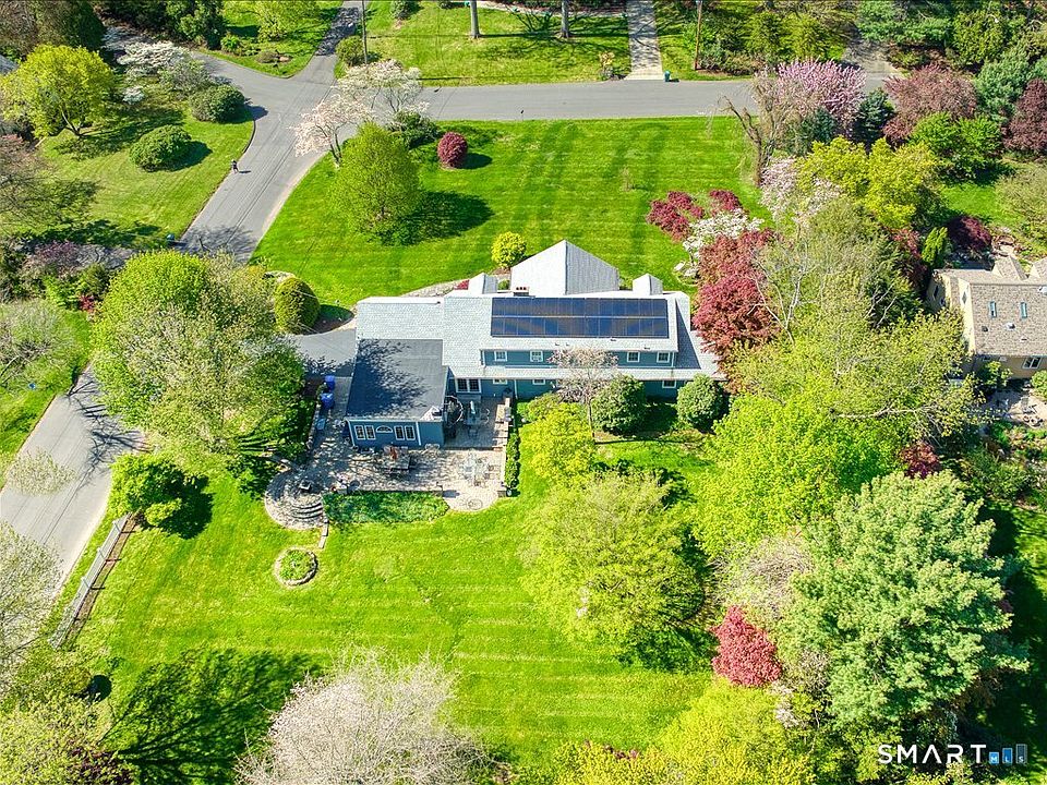 1st image of 94 Fennbrook Dr
