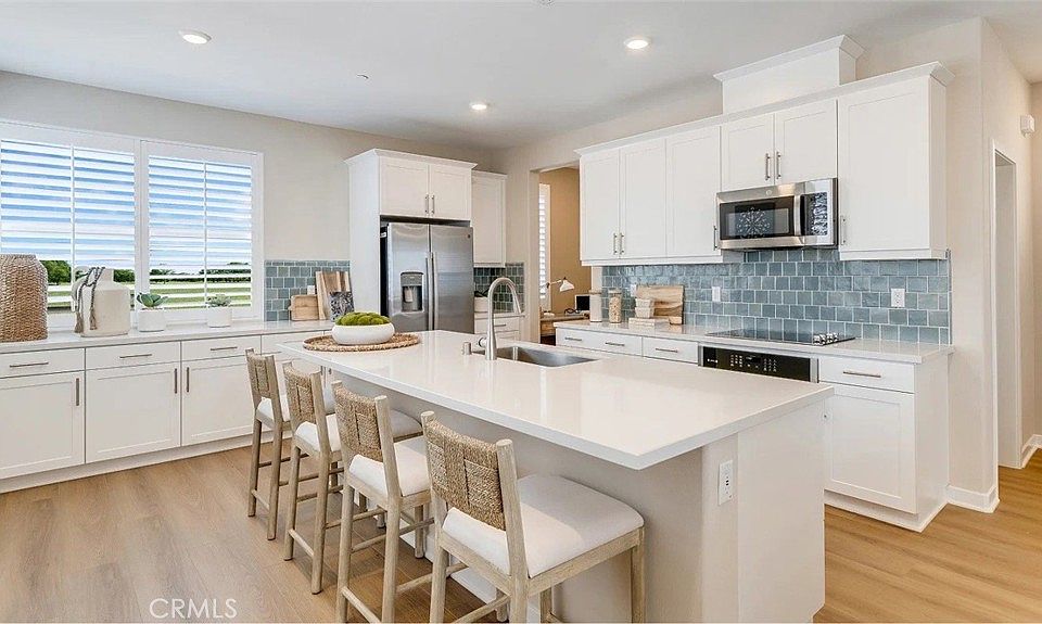 1st image of 2622 E Hyde Paseo