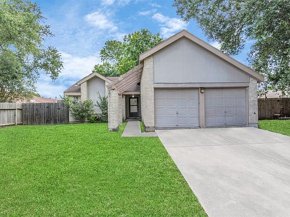 2nd image of 1407 Live Oak Ct