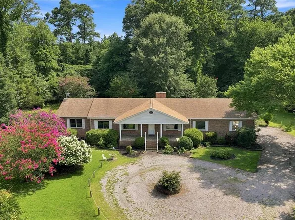 50 Willow Rd, Hampton, VA 23664
