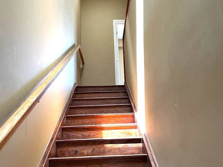 1119 Hamilton St #B — Photo 7