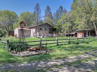 2250 Camp Joy Rd, Grants Pass, OR 97526