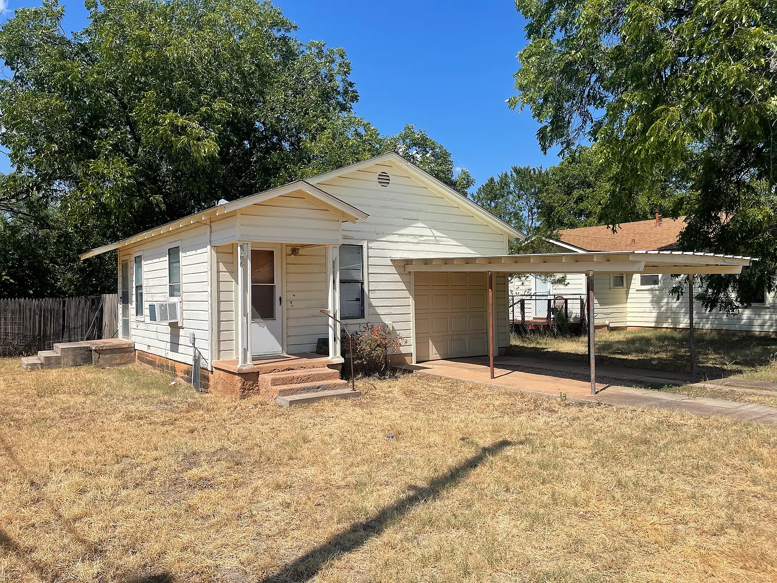 1 bed, 500 sqft, $1,100 — Photo 1