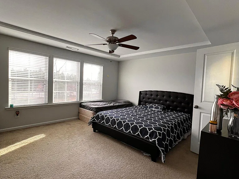 Craigmeade Dr — Photo 10