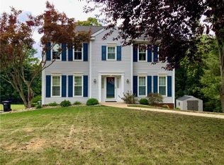 112 Cedar Ridge Dr, Monaca, PA 15061