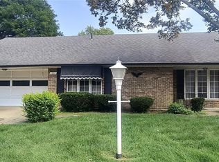 2230 Manhattan Blvd, Springfield, OH 45504