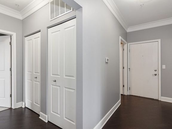 2nd image of 935 Burlington Ave Unit 207
